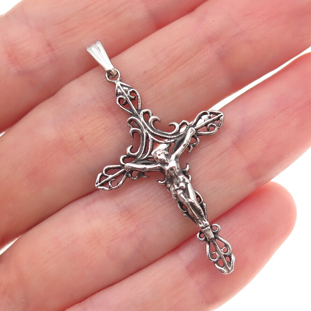 925 Sterling Silver Vintage Crucifix Cross Oxidized Charm Pendant